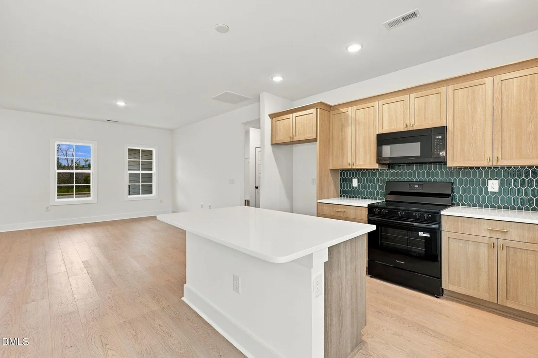 Photo of 135 Grinnell Loop