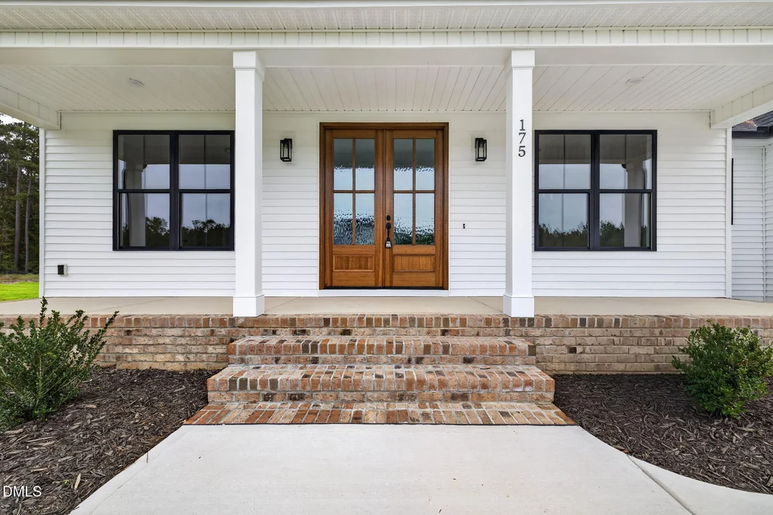 Photo of 175 Hillstead Way