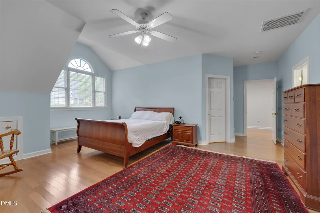 Photo of 504 Manor Rdg Drive