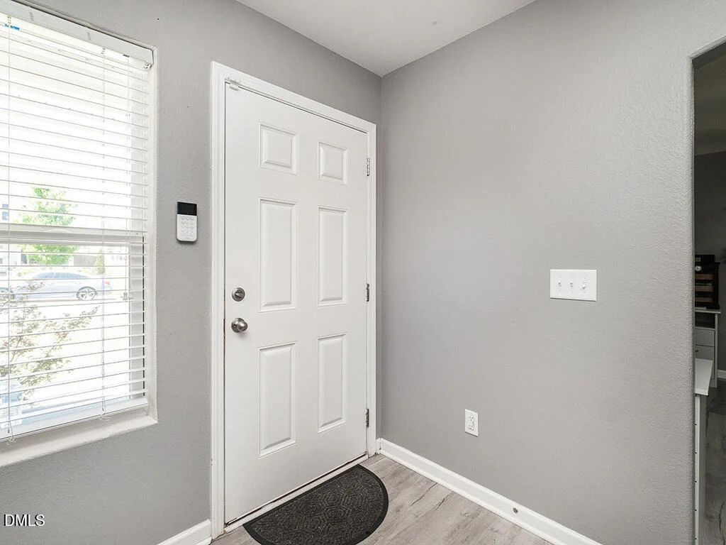 Photo of 102 Seward Place