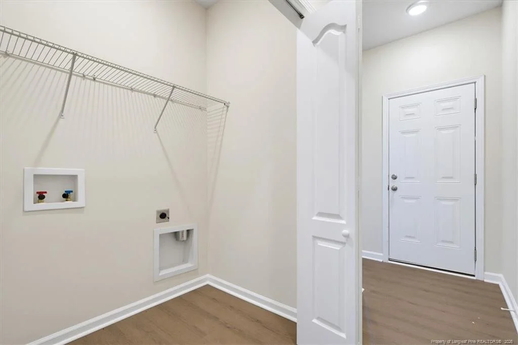 Photo of 664 Broad Drive