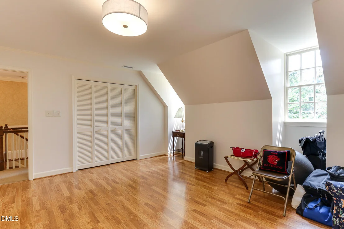 Photo of 3102 Eton Road