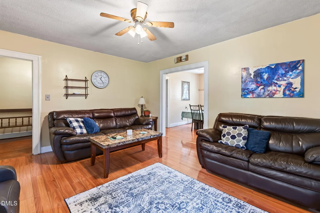 Photo of 4087 Glendale Road