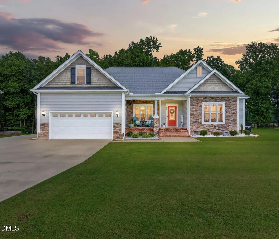 Photo of 308 Willowbrook Drive