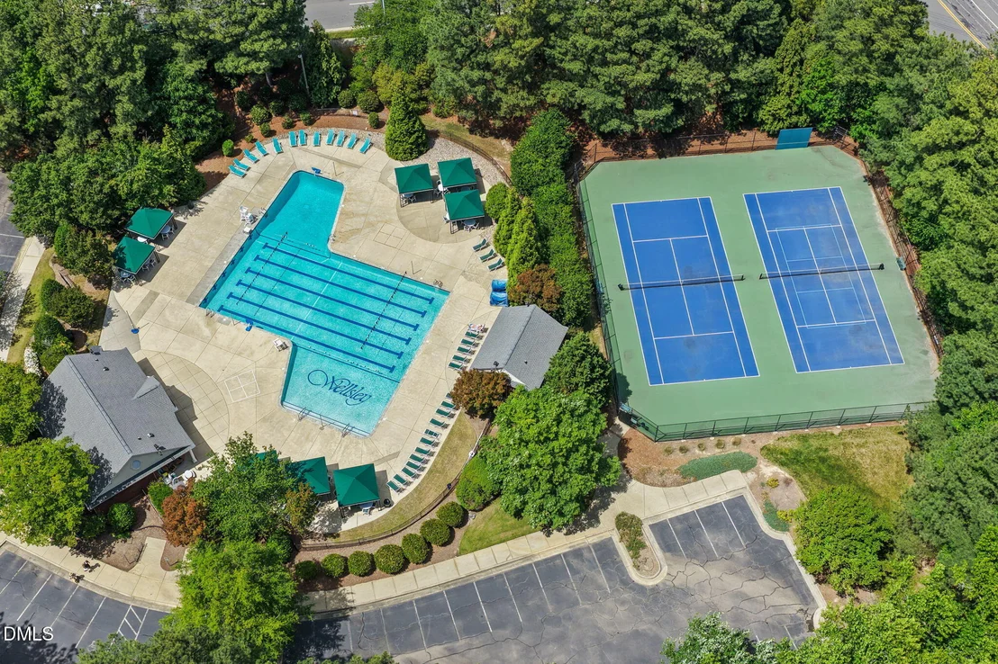 Photo of 102 Ormsby Court