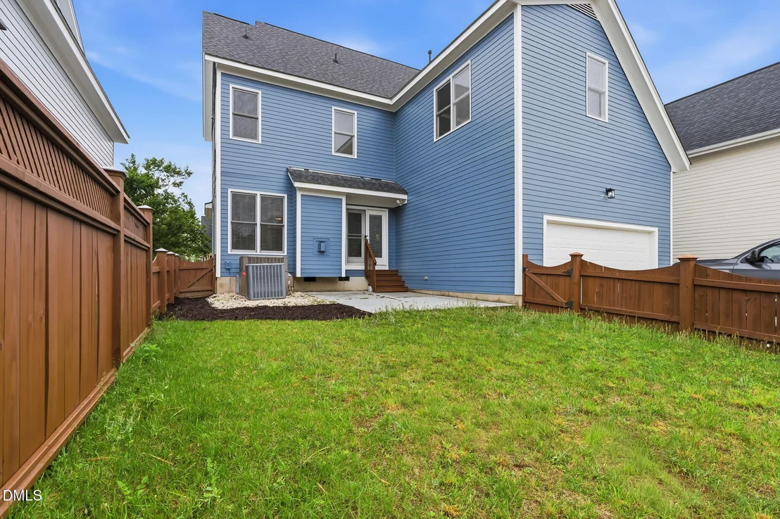 Photo of 112 Bridgegate Drive
