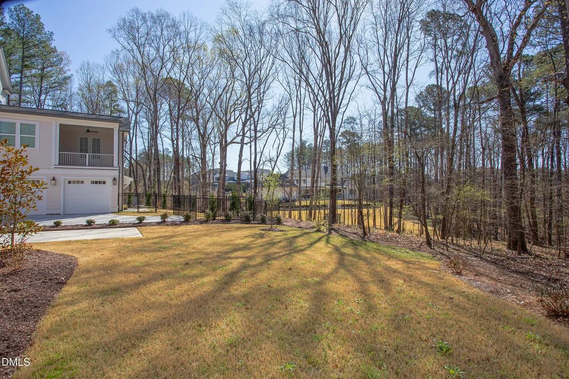 Photo of 1028 Whitehall Circle