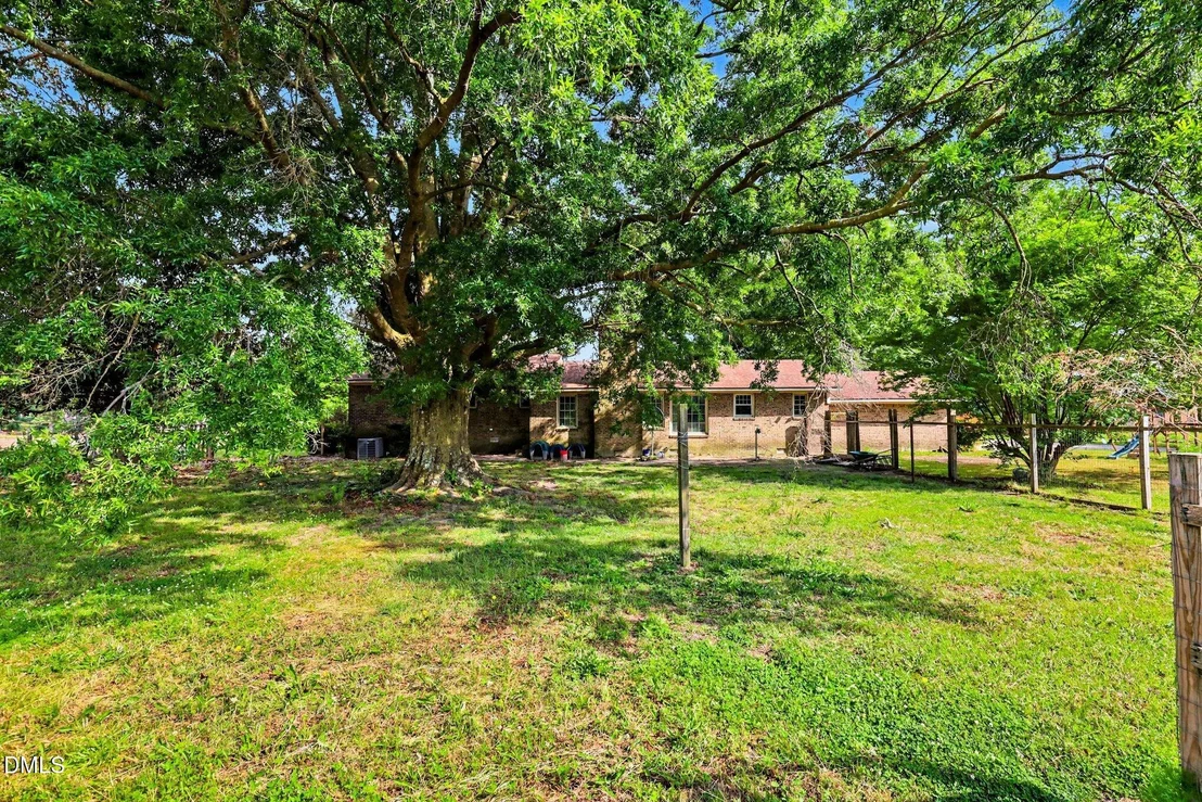 Photo of 875 Wynn Road