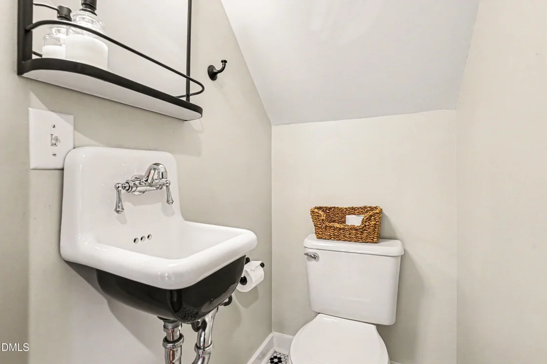 Photo of 7517 Mary Hall Road