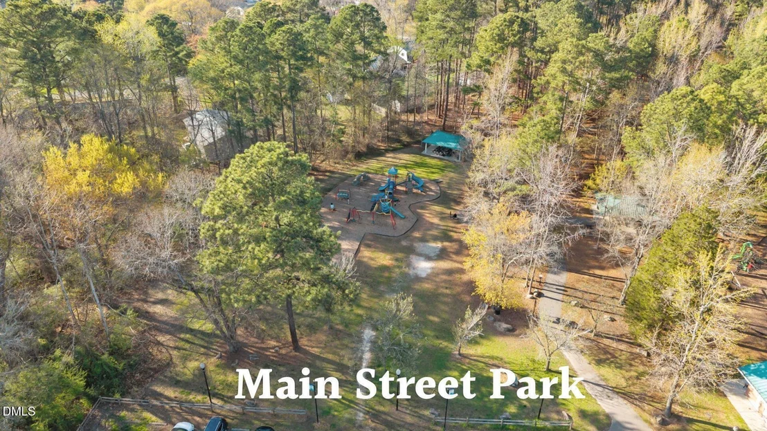 Photo of 409 Brown Circle