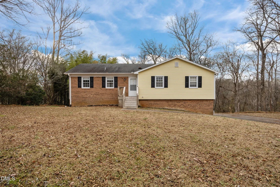 Photo of 3221 Oakridge Drive