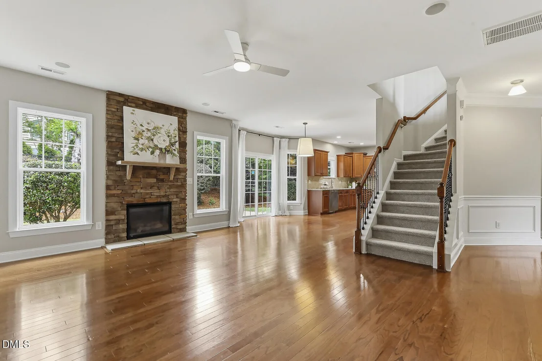 Photo of 1756 Laurel Park Place
