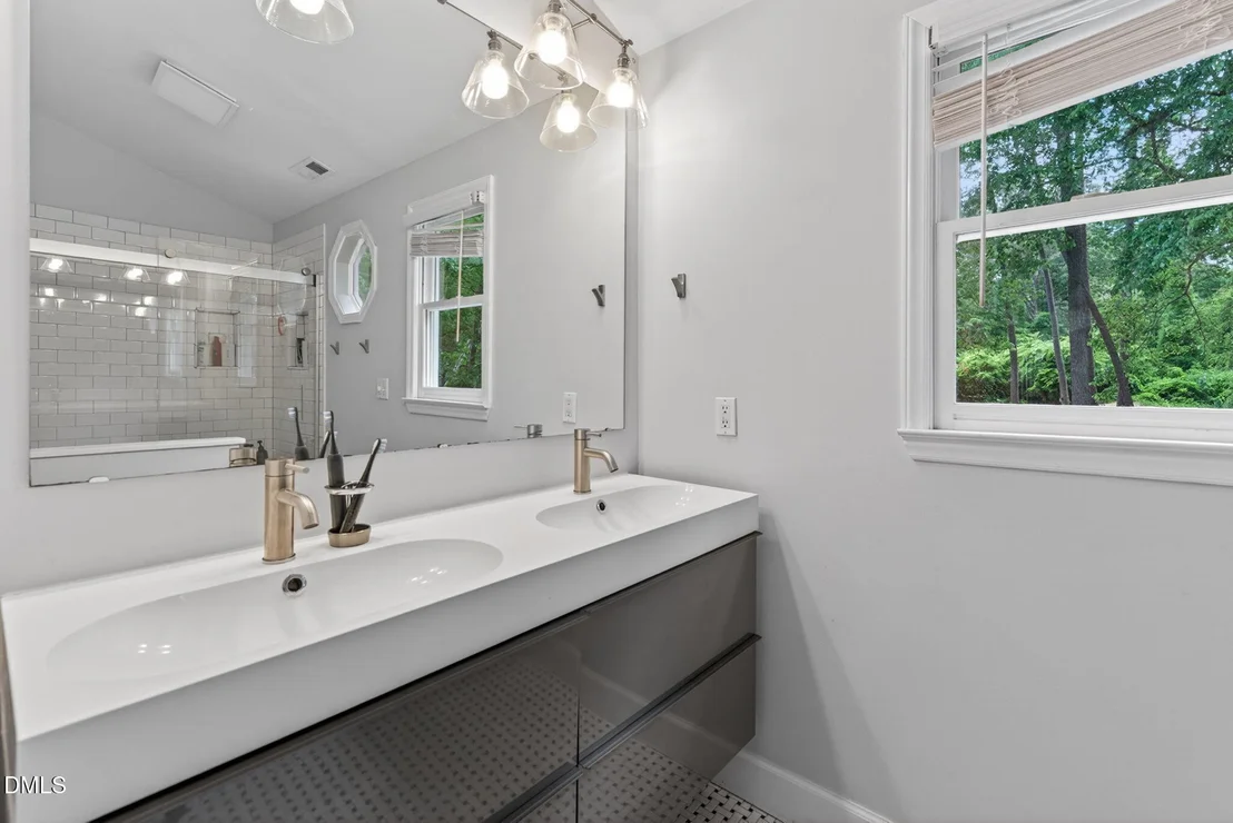 Photo of 107 Monterey Lane
