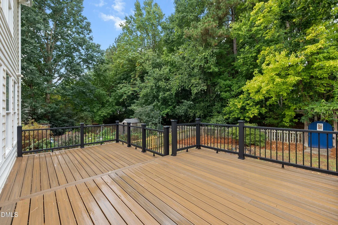 Photo of 711 Midsummer Lane