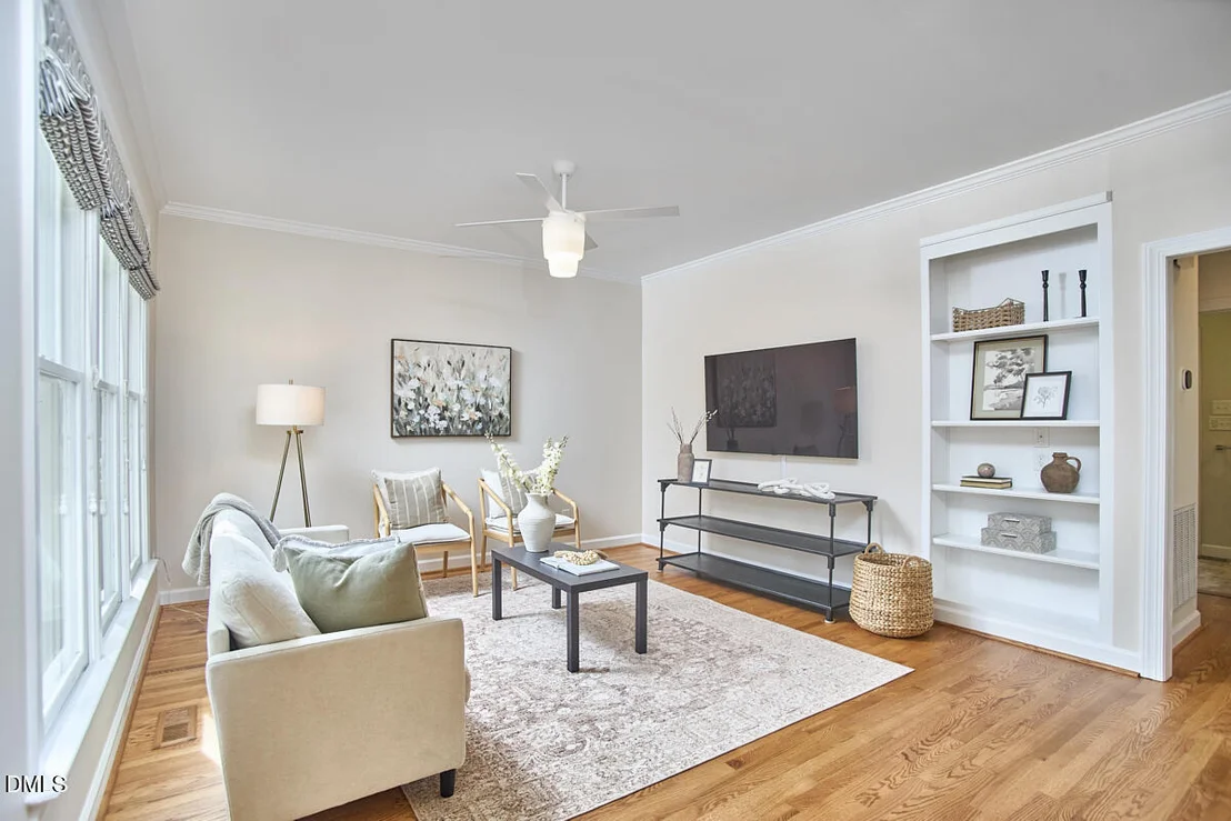 Photo of 4323 Thetford Road