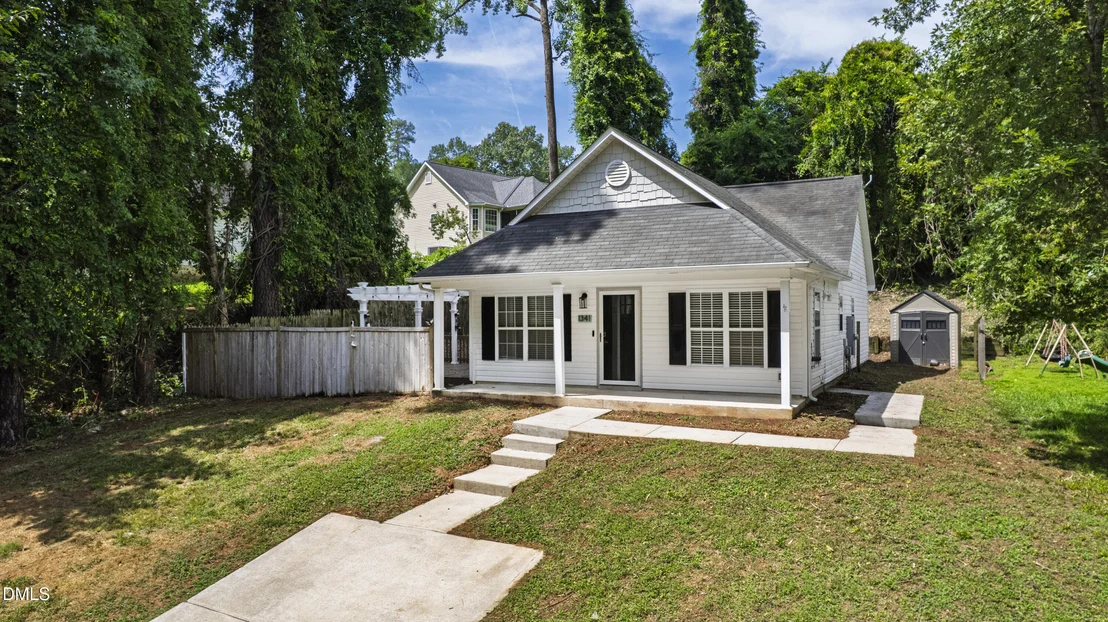 Photo of 1341 Crabtree Boulevard