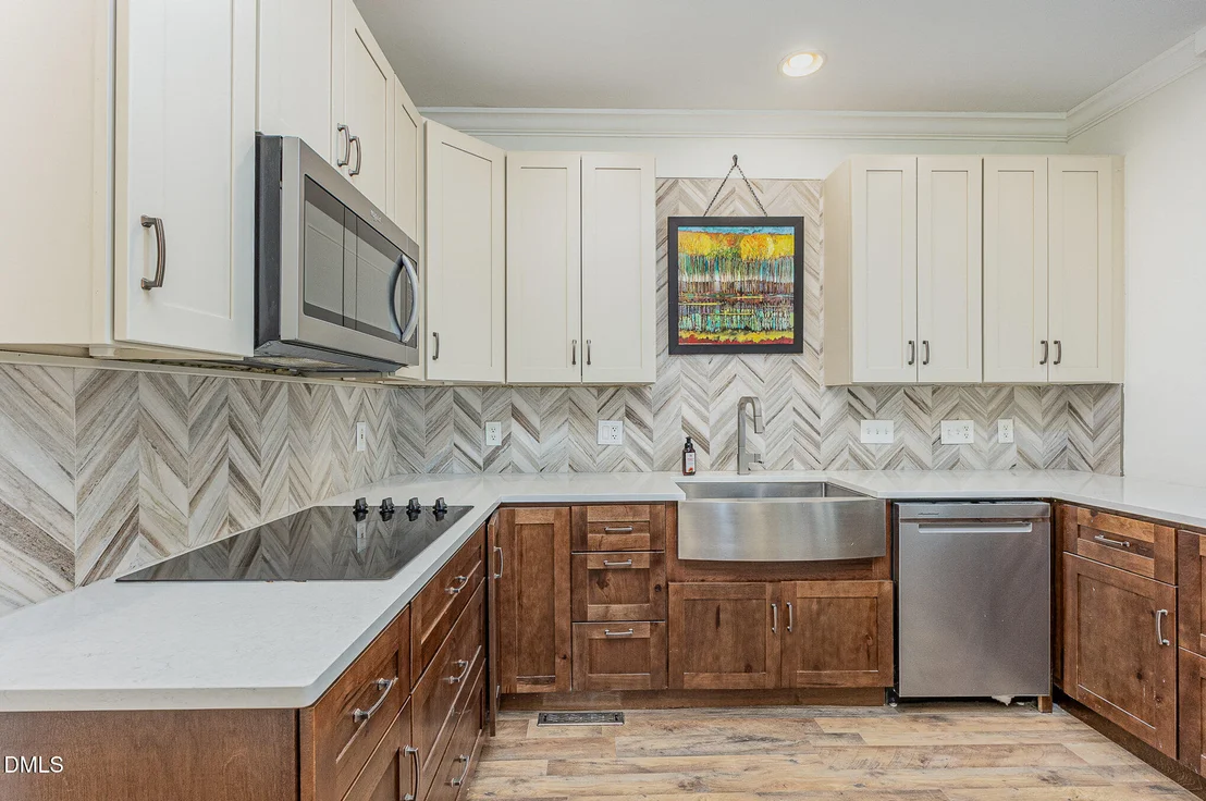 Photo of 6086 Dunes Drive