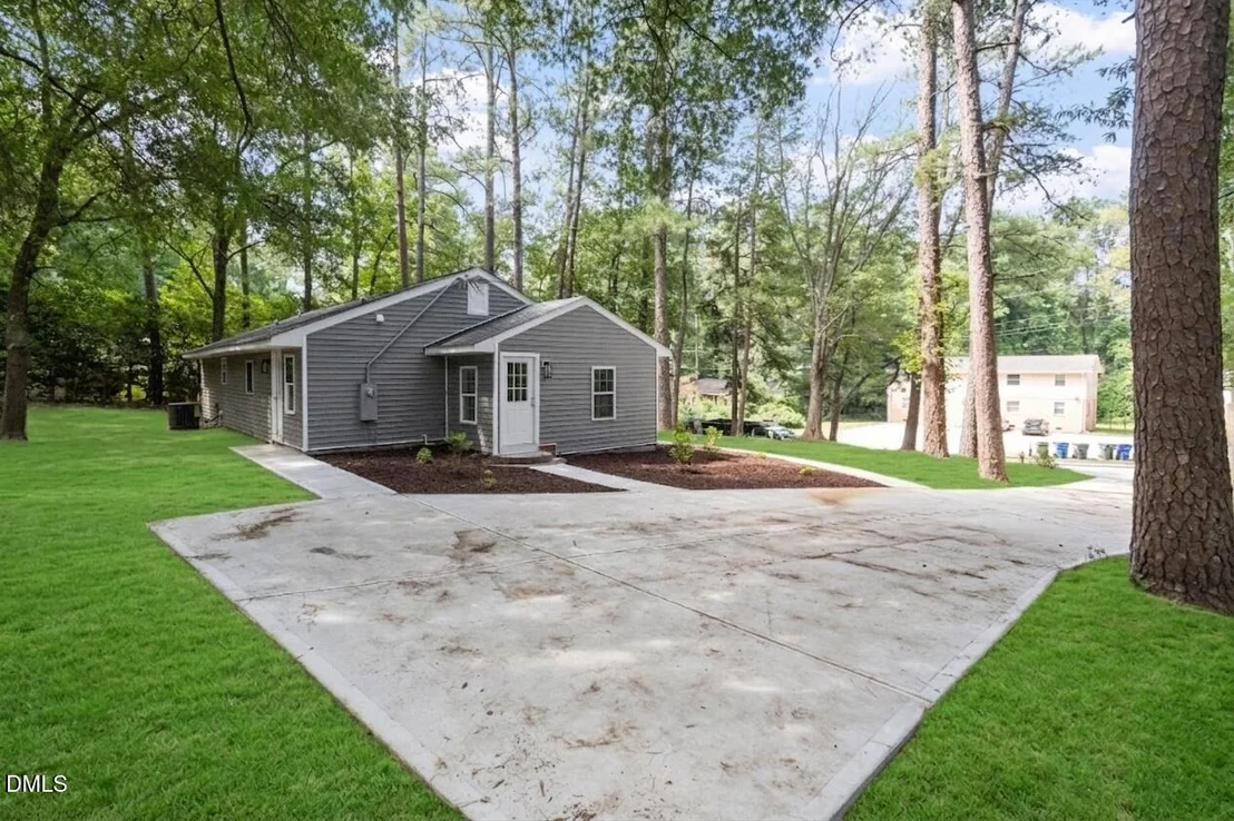 Photo of 459 Dacian Road
