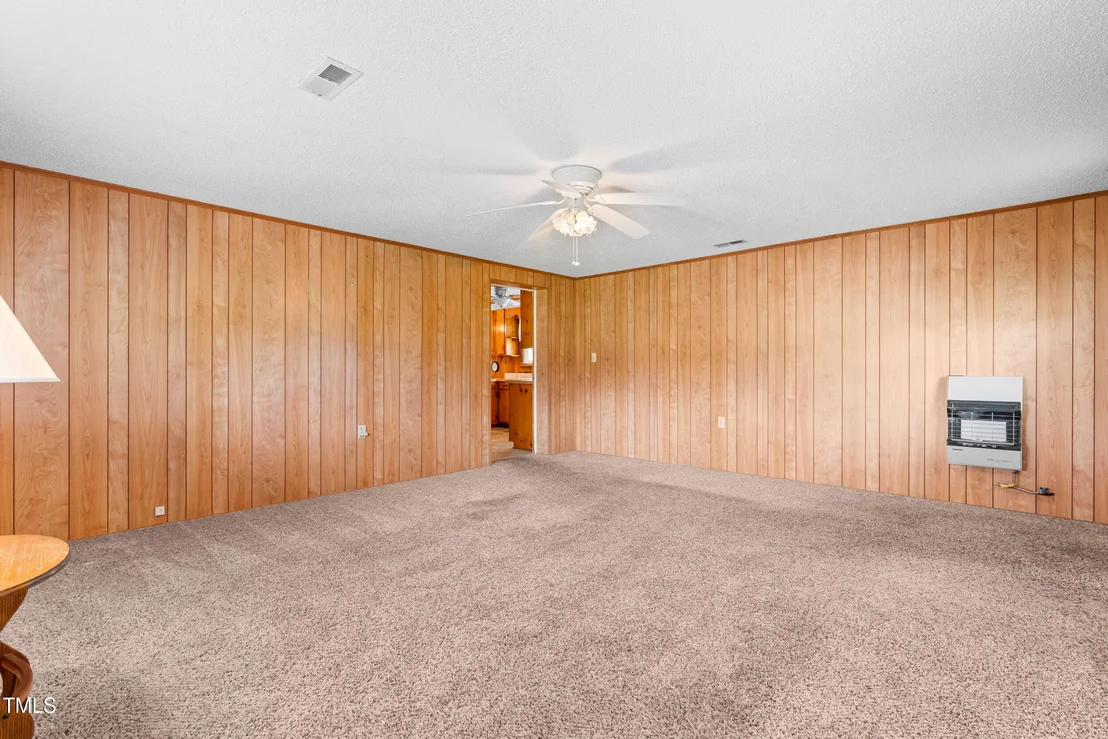 Photo of 207 Wendell Road