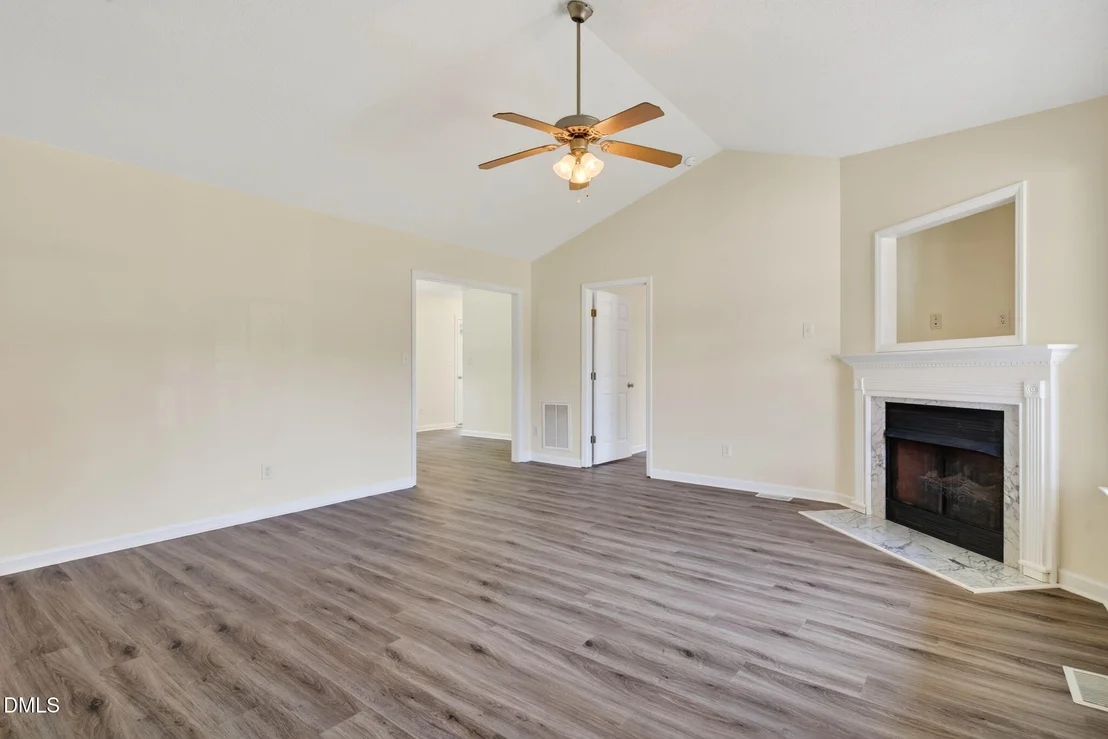 Photo of 2649 Matthews Road