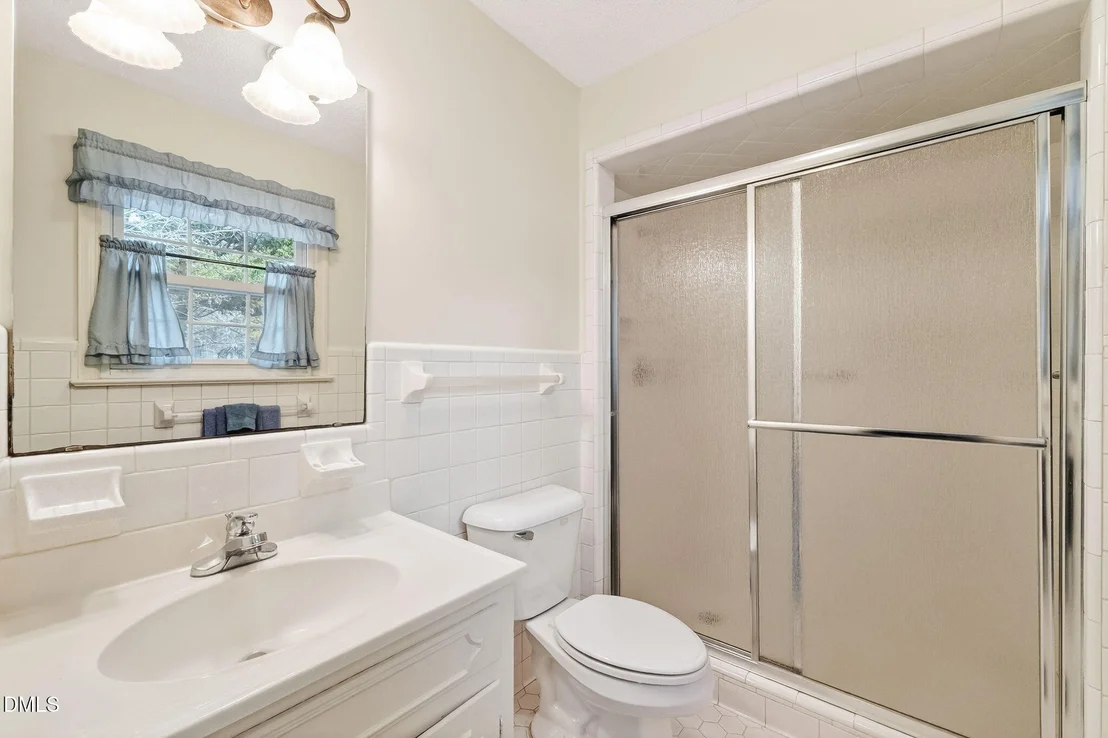 Photo of 808 Chestnut Drive