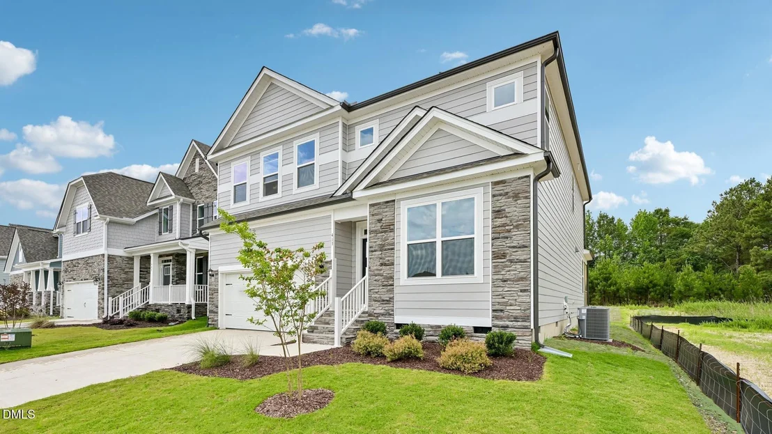 Photo of 413 Falls Bluff Drive