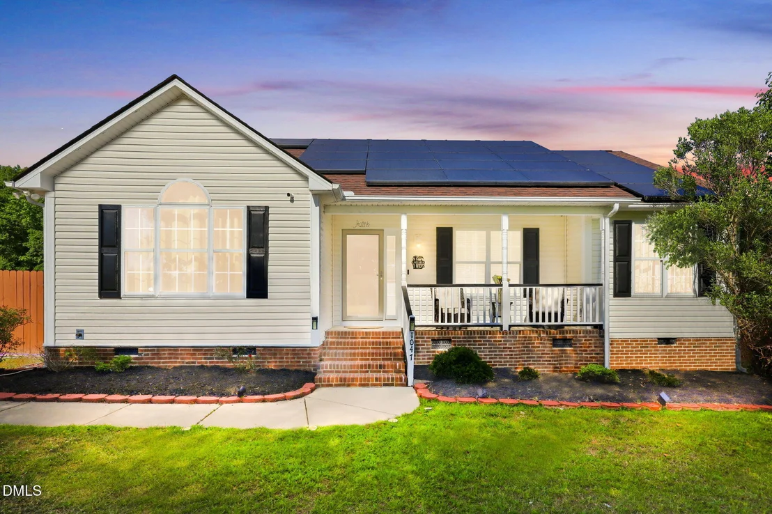 Photo of 1047 Smith Road