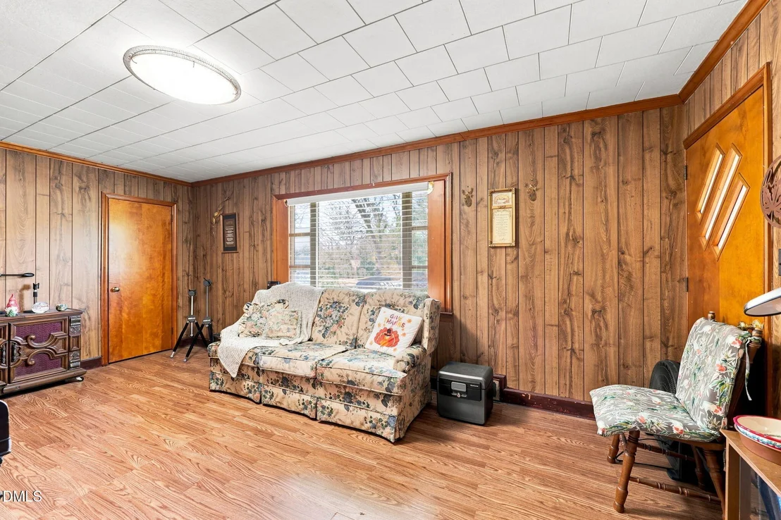Photo of 1700 Parham Drive
