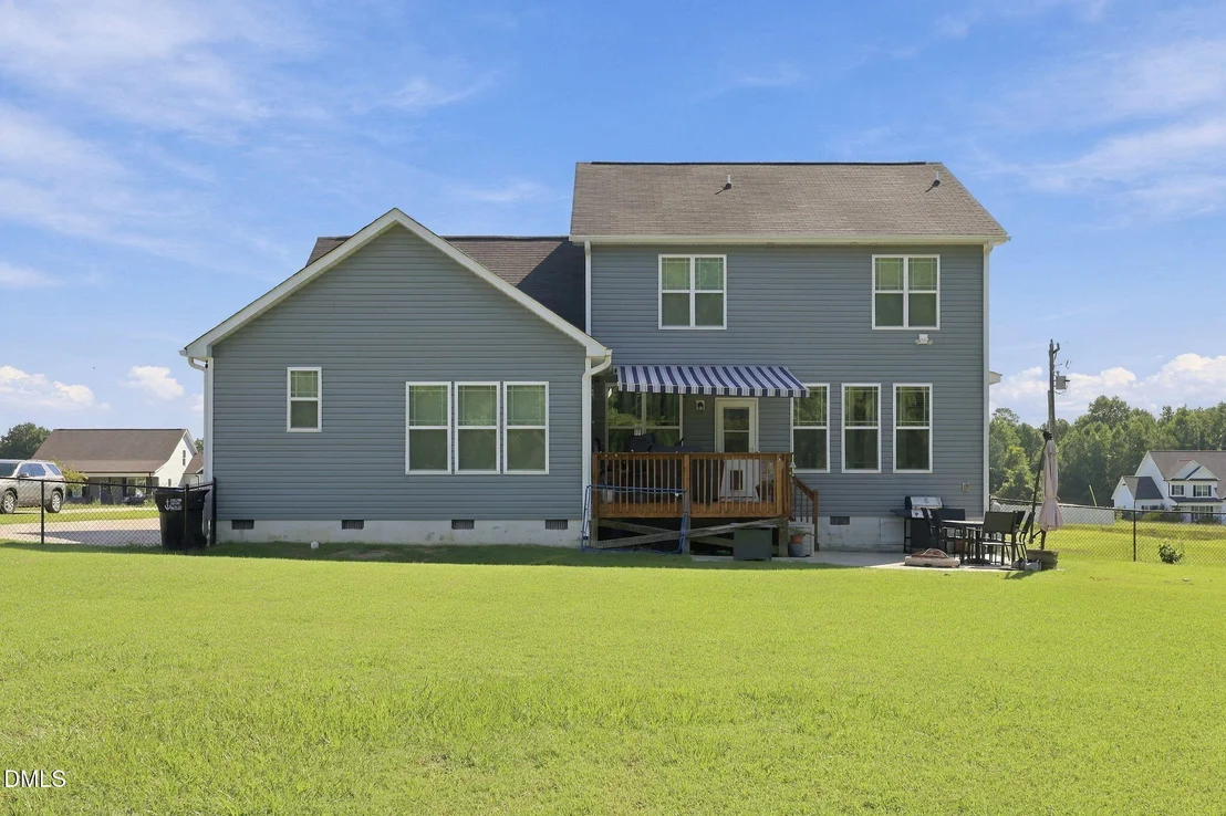 Photo of 653 Wall Road