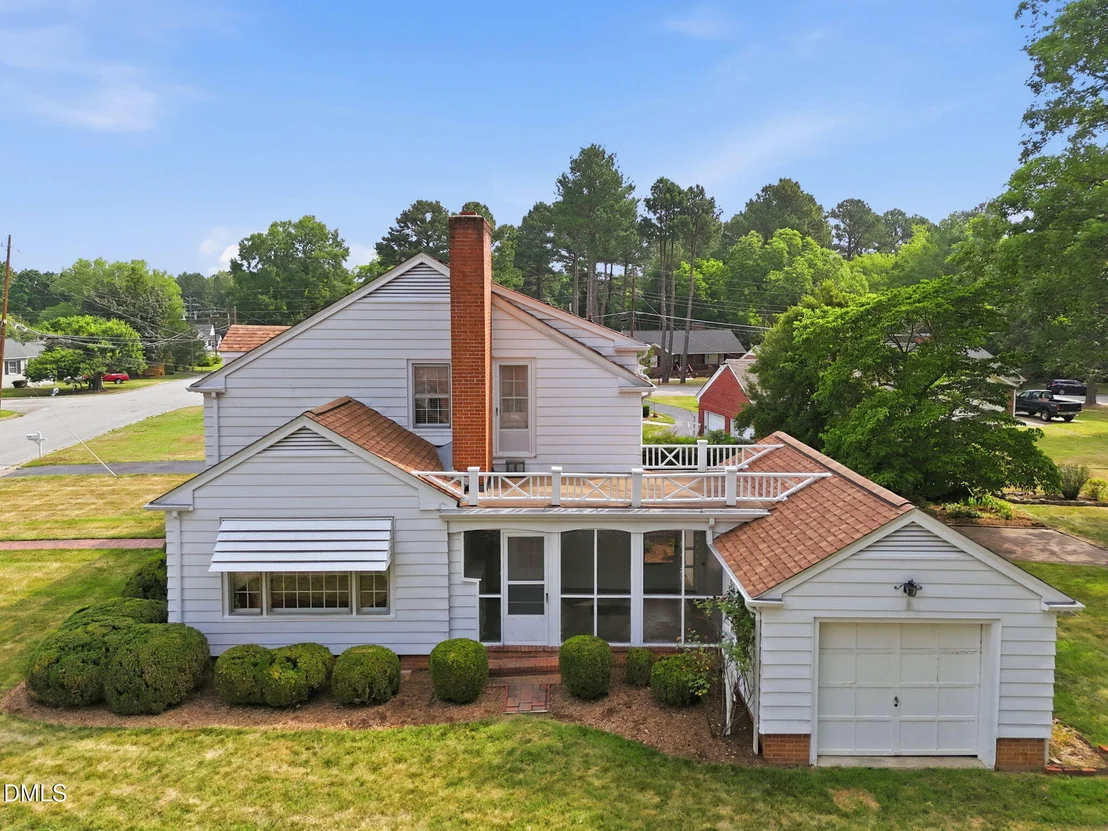 Photo of 203 Hillcrest Drive