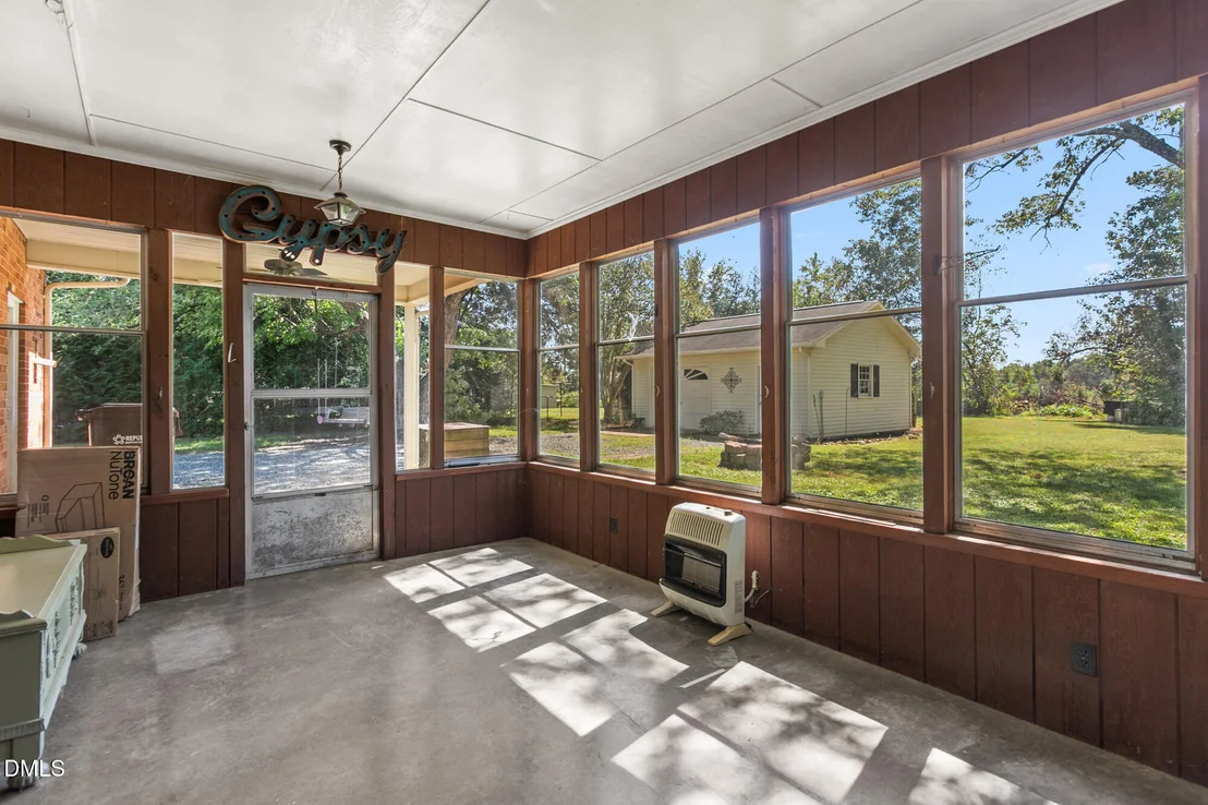 Photo of 356 Boone Road