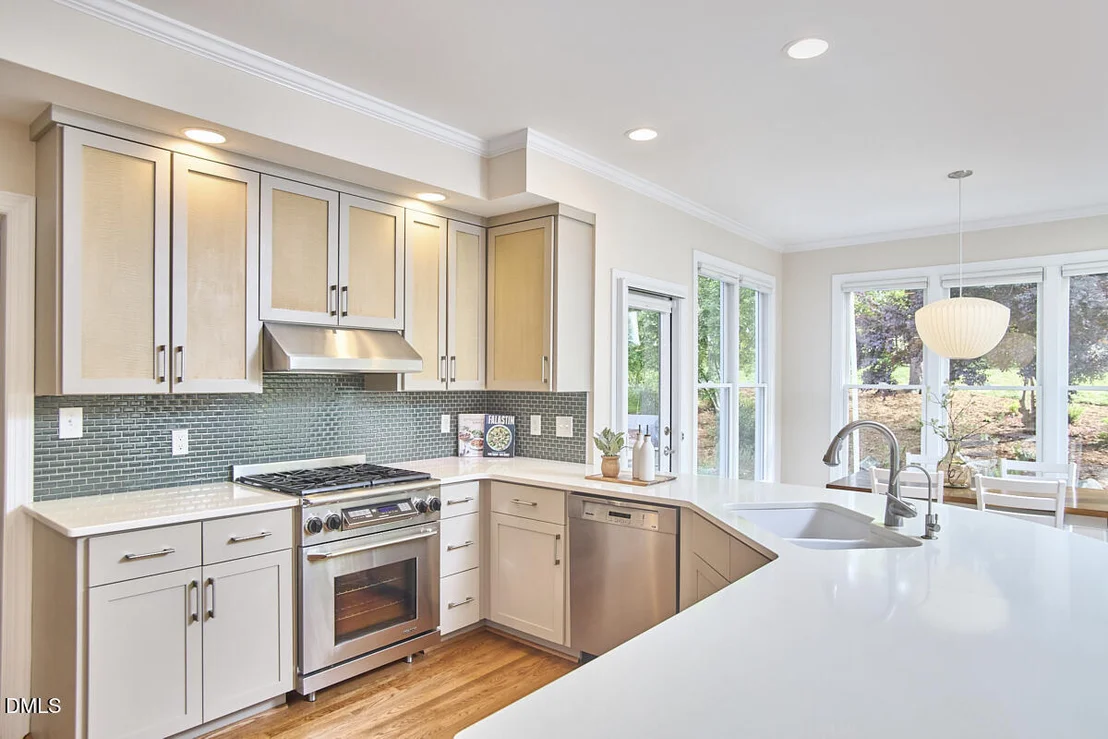 Photo of 4323 Thetford Road