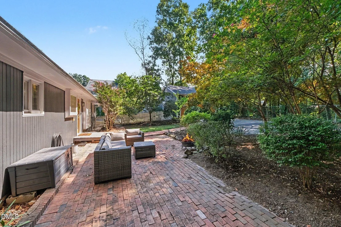 Photo of 603 Smith Level Road