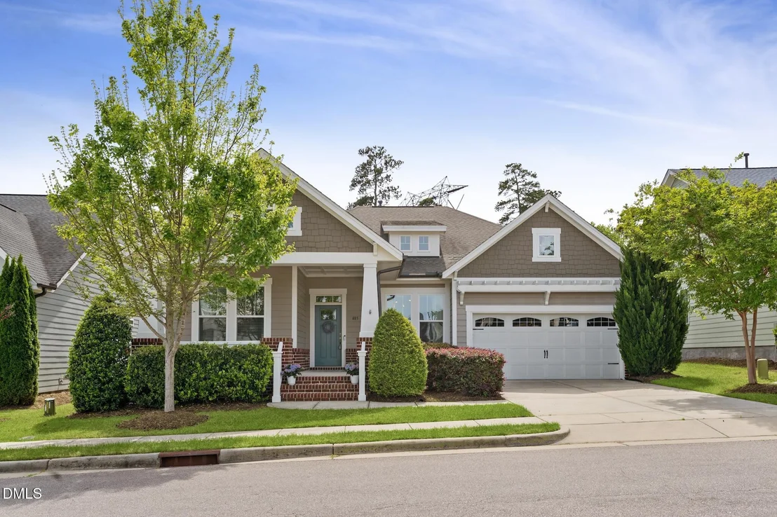 Photo of 485 Wildwind Drive