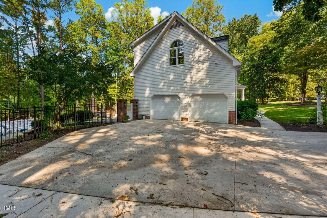 Photo of 14012 Bingham Drive