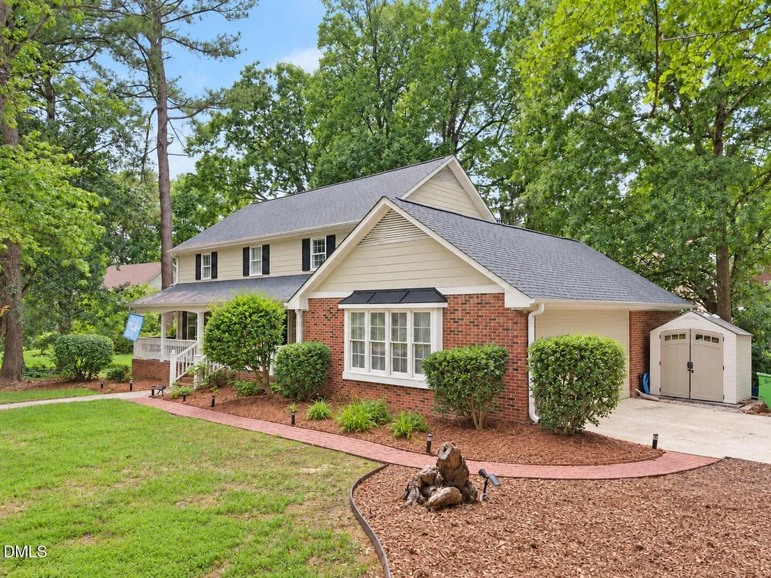Photo of 7909 Harps Mill Road