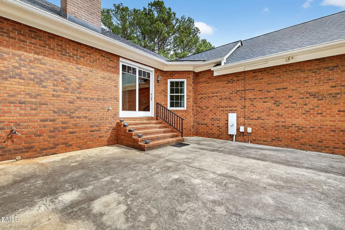 Photo of 3400 Queen Ann Drive