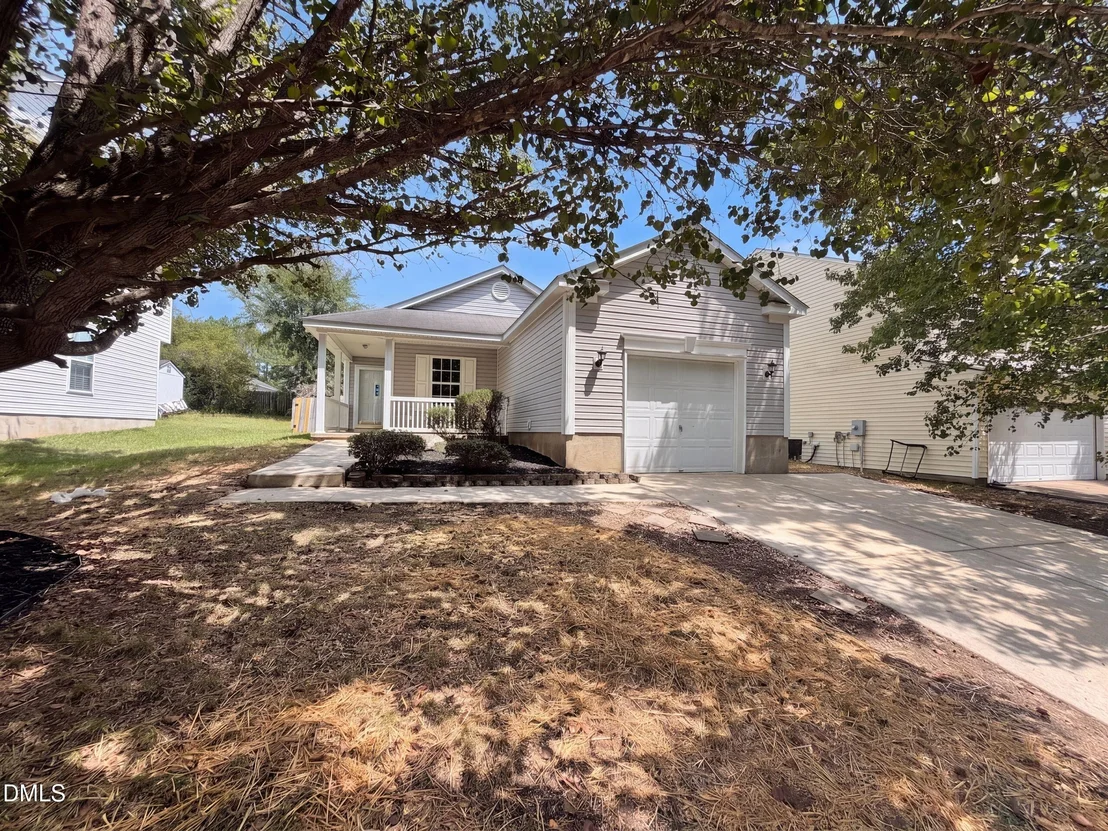 Photo of 5809 Weddington Road