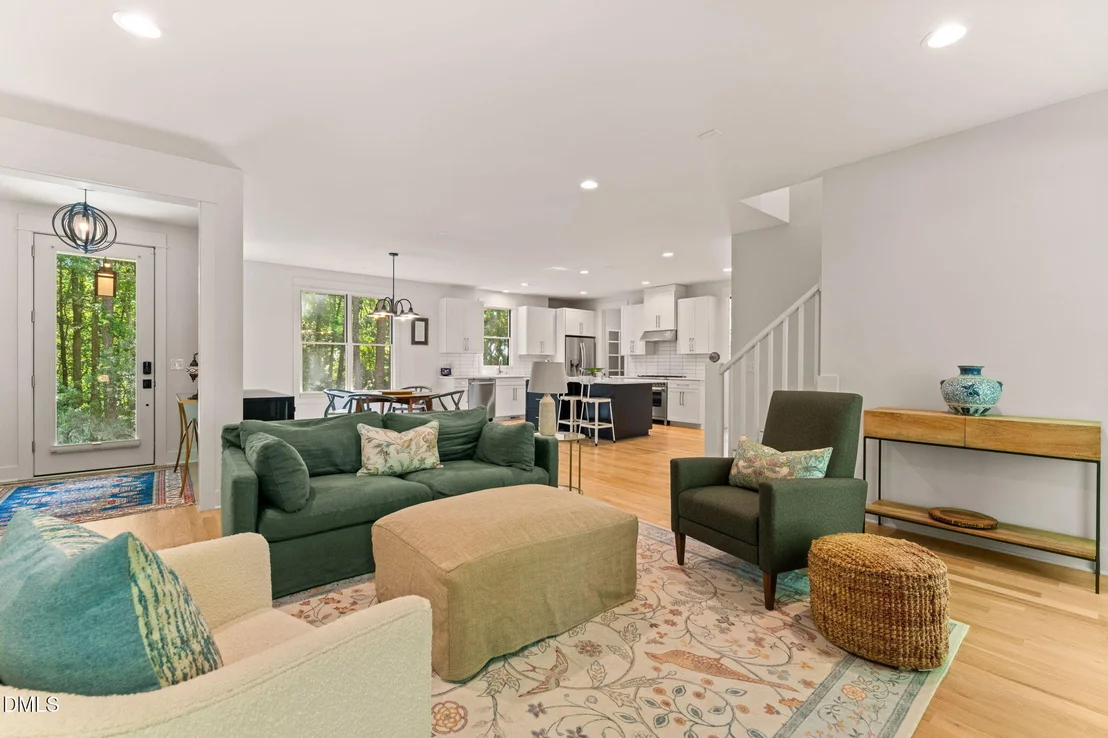 Photo of 565 Erwin Road