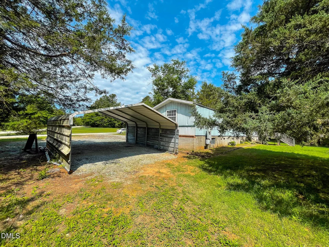 Photo of 32 Everett Avenue