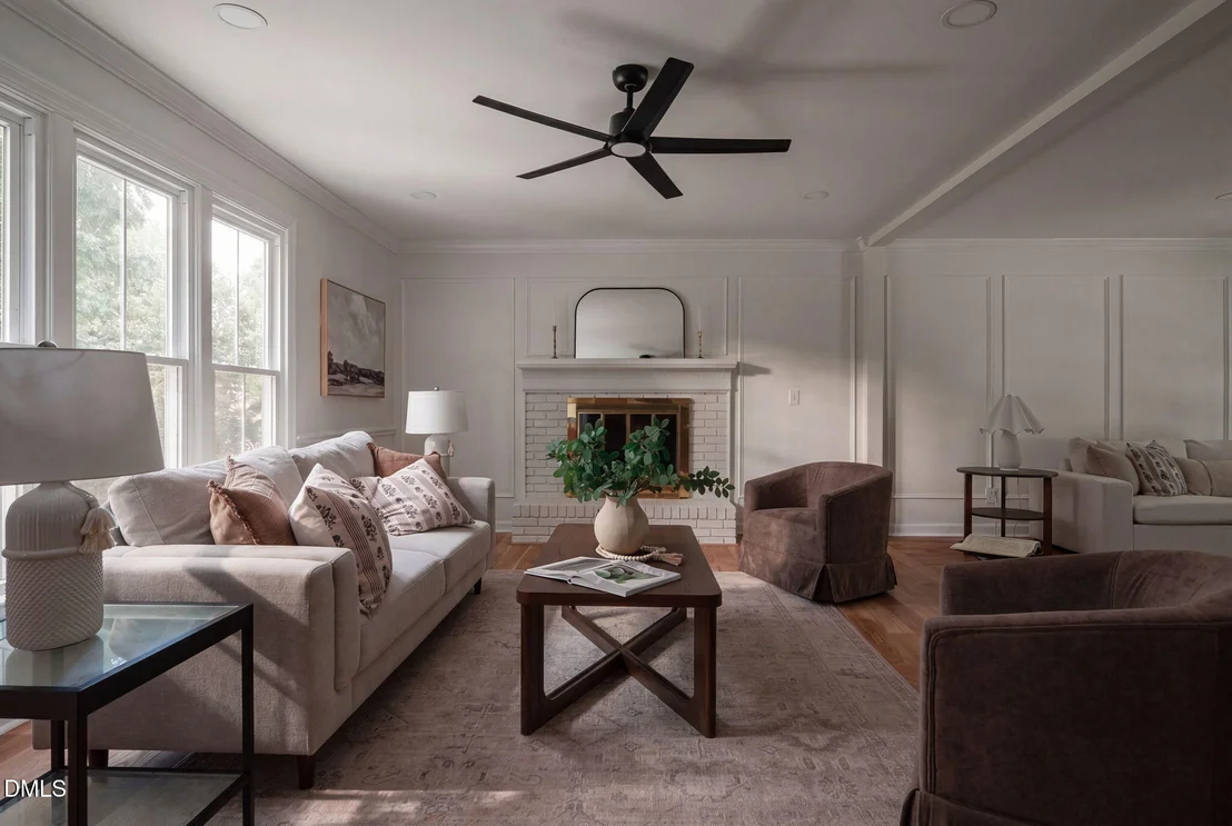 Photo of 815 Northwoods Drive
