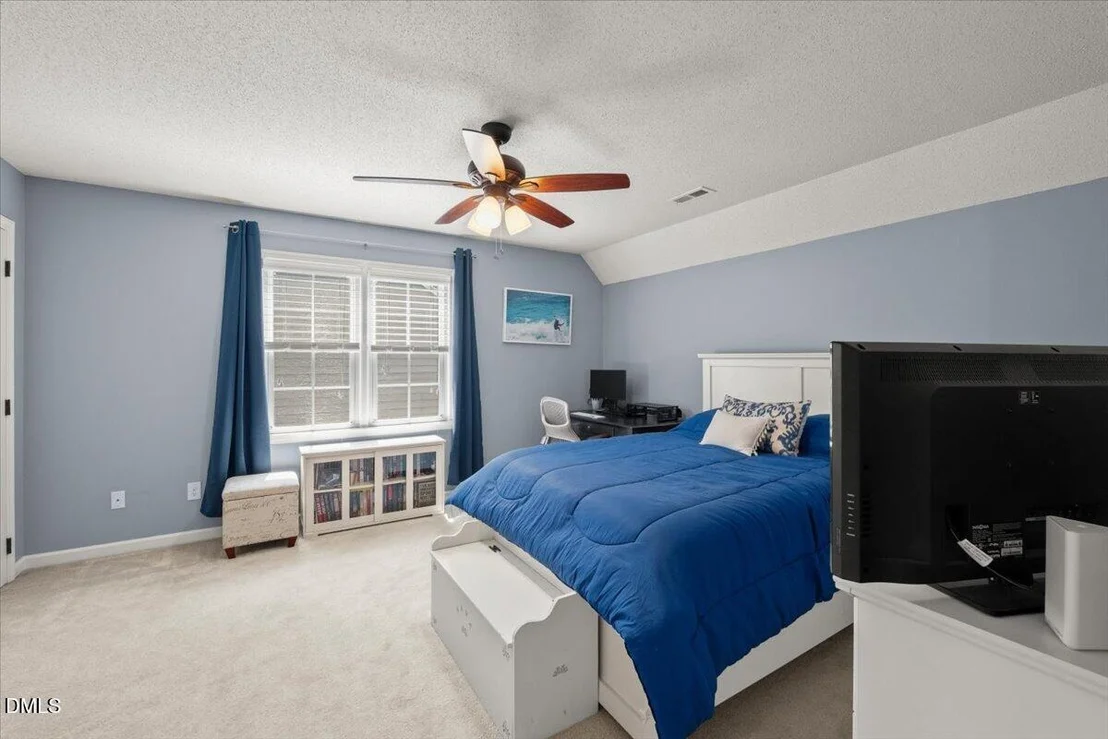 Photo of 1413 Greenside Drive