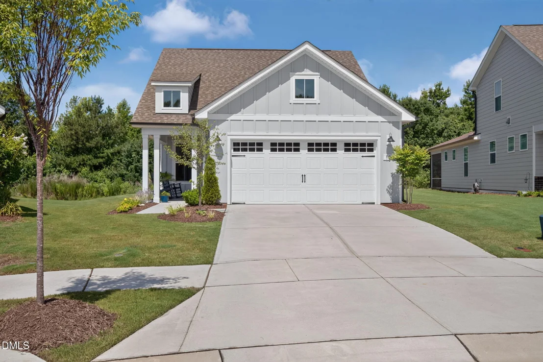 Photo of 104 Shadowbrook Trail