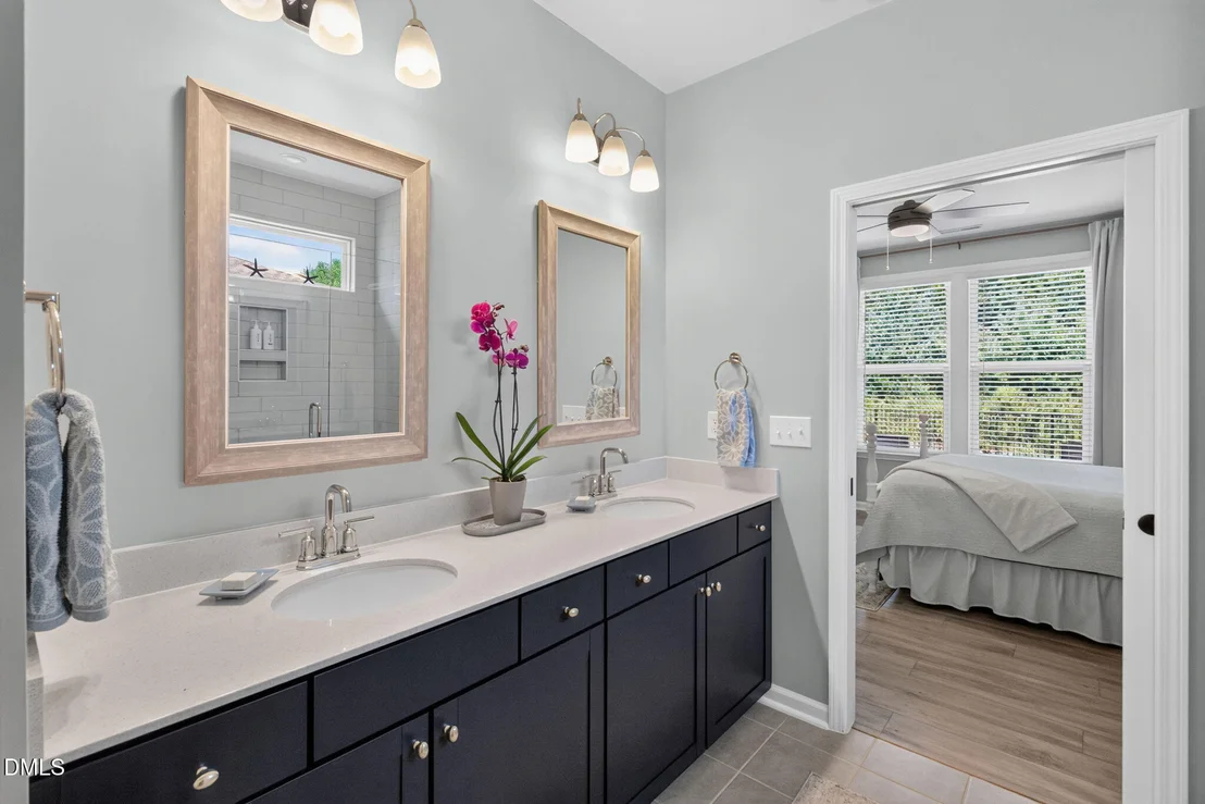 Photo of 104 Shadowbrook Trail