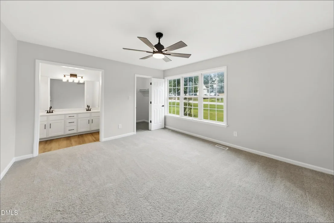 Photo of 165 Cedarhurst Lane