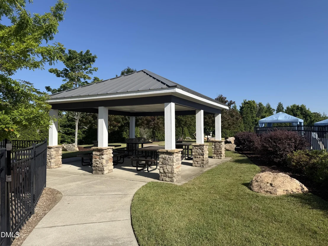 Photo of 820 Lemongrass Lane