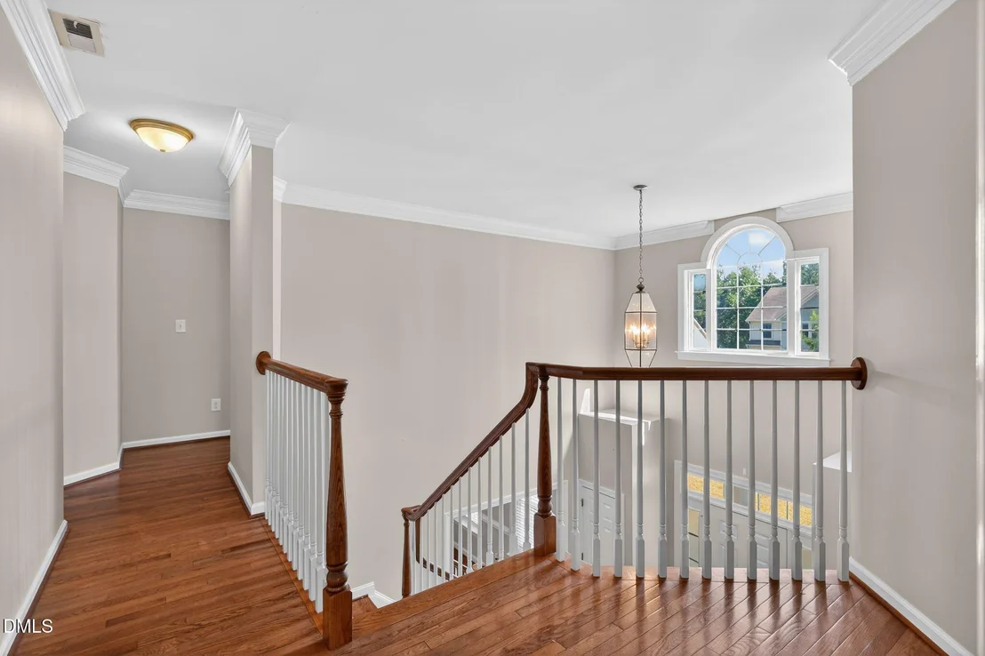 Photo of 370 Long View Drive