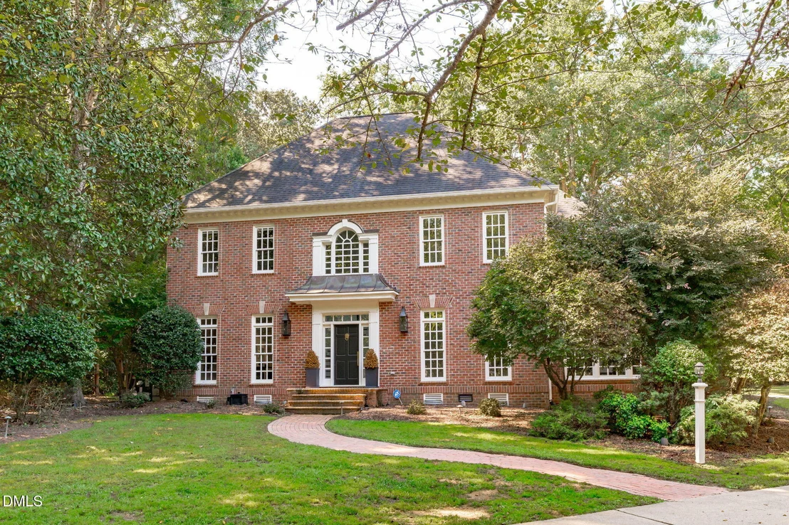Photo of 206 Johnstone Court