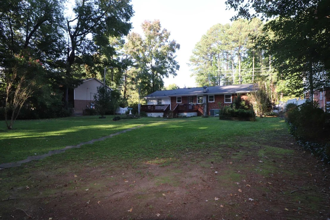 Photo of 8713 Chapel Hill Road