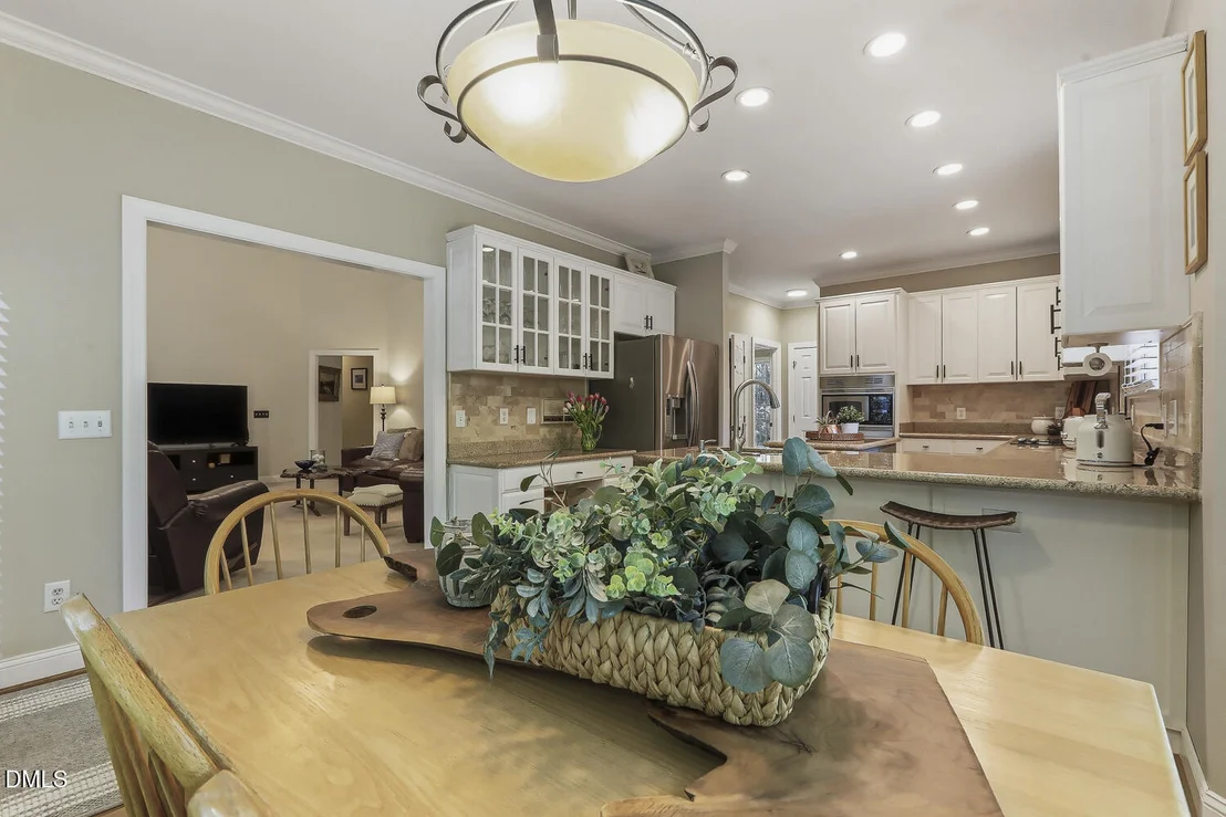 Photo of 429 Grosvenor Drive